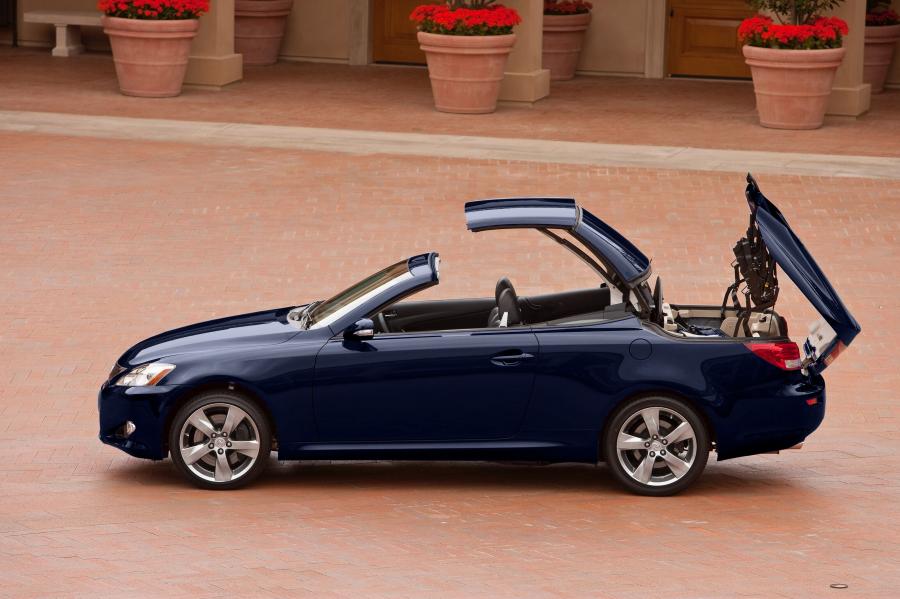  Lexus IS350C 2008 года  (фото 40 из 108)